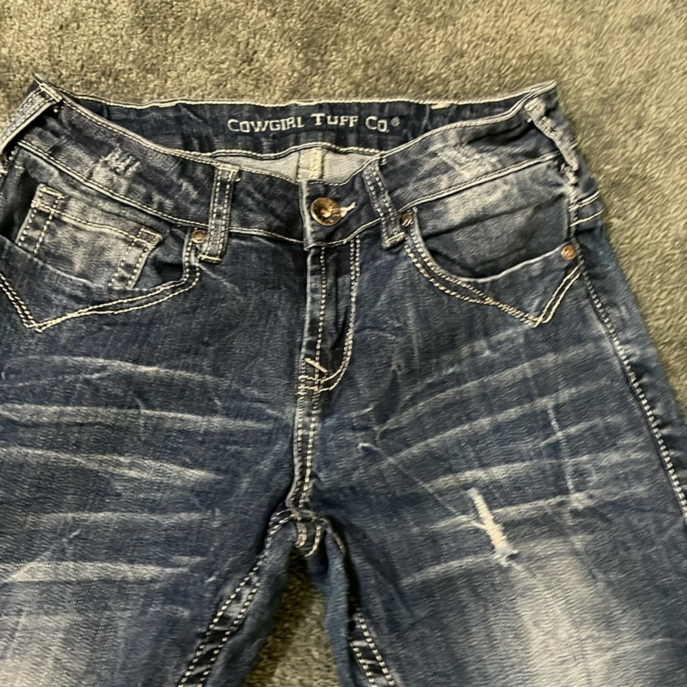 Blue jeans - Picture 2 of 3